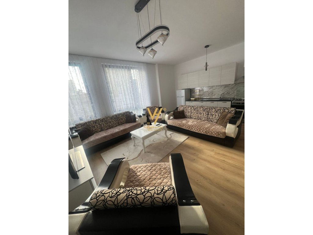 BYT 2+1+BLK K PRONÁJMU U NÁDRAŽÍ 680 EURO