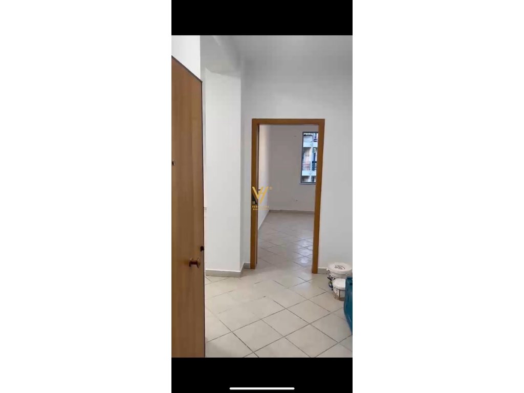 Alt