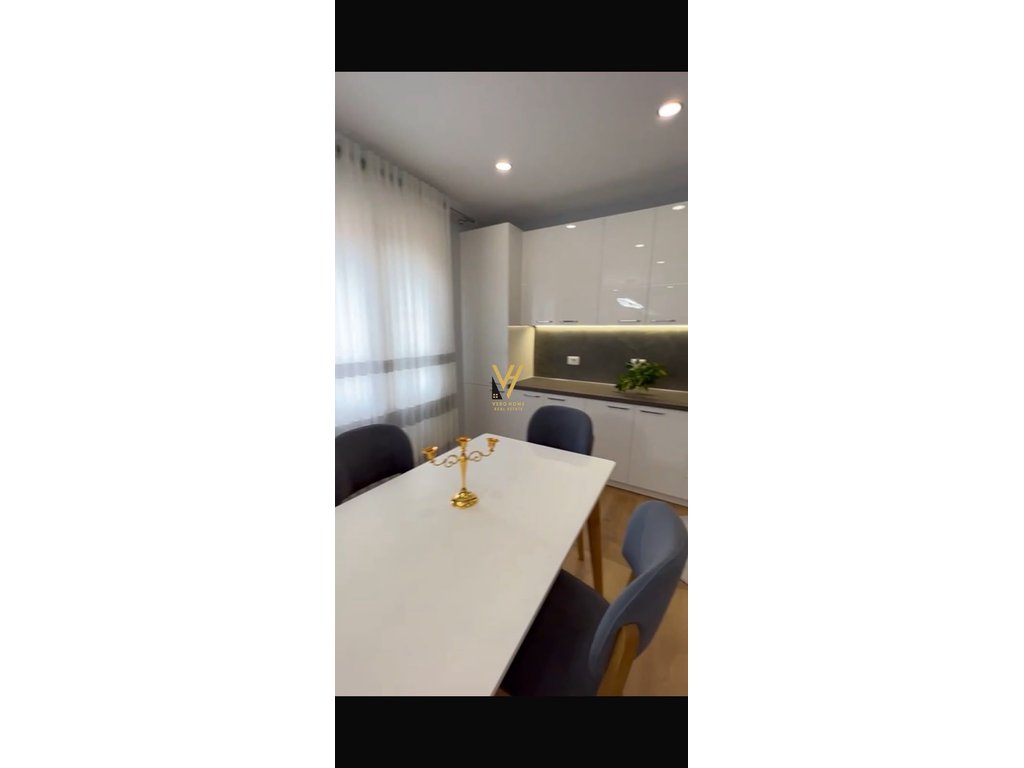2+1+2 APARTMENT FOR RENT IN ZOGU I ZI 97,000 LEKE