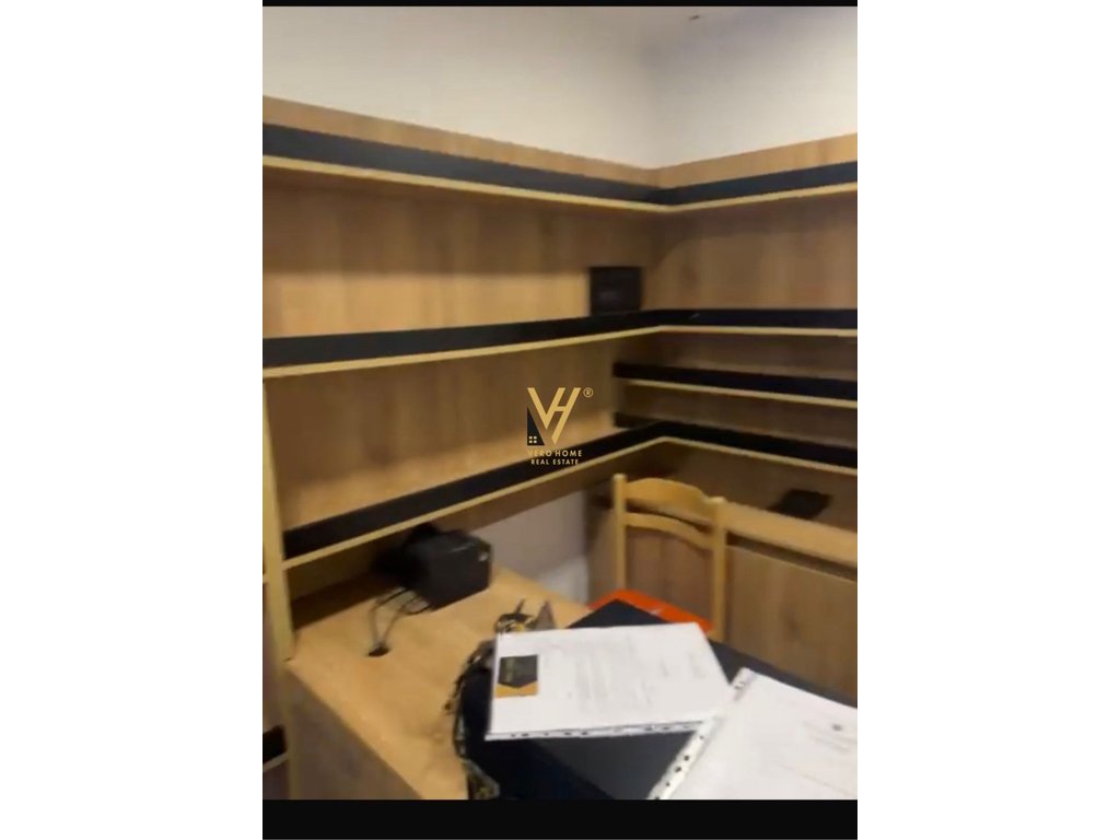 JEPET DYQAN 13 M2 ME QERA TE SHESHI WILLSON 25.000 LEKE