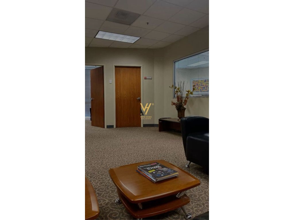 JEPET ZYRE 100 M2 ME QIRA TE SHESHI WILLSON 1.100 EURO