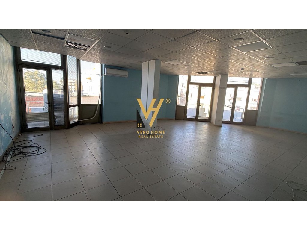 BUSINESS PREMISES 200 M2 FOR RENT AT WILLSON SQUARE 3,000 EURO