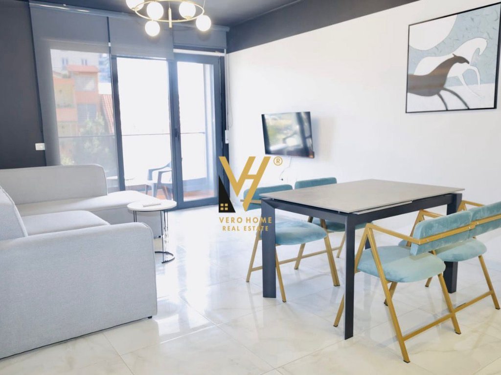 JEPET APARTAMENT 2+1+2 ME QIRA TE KOMUNA E PARISIT 1.100 EURO