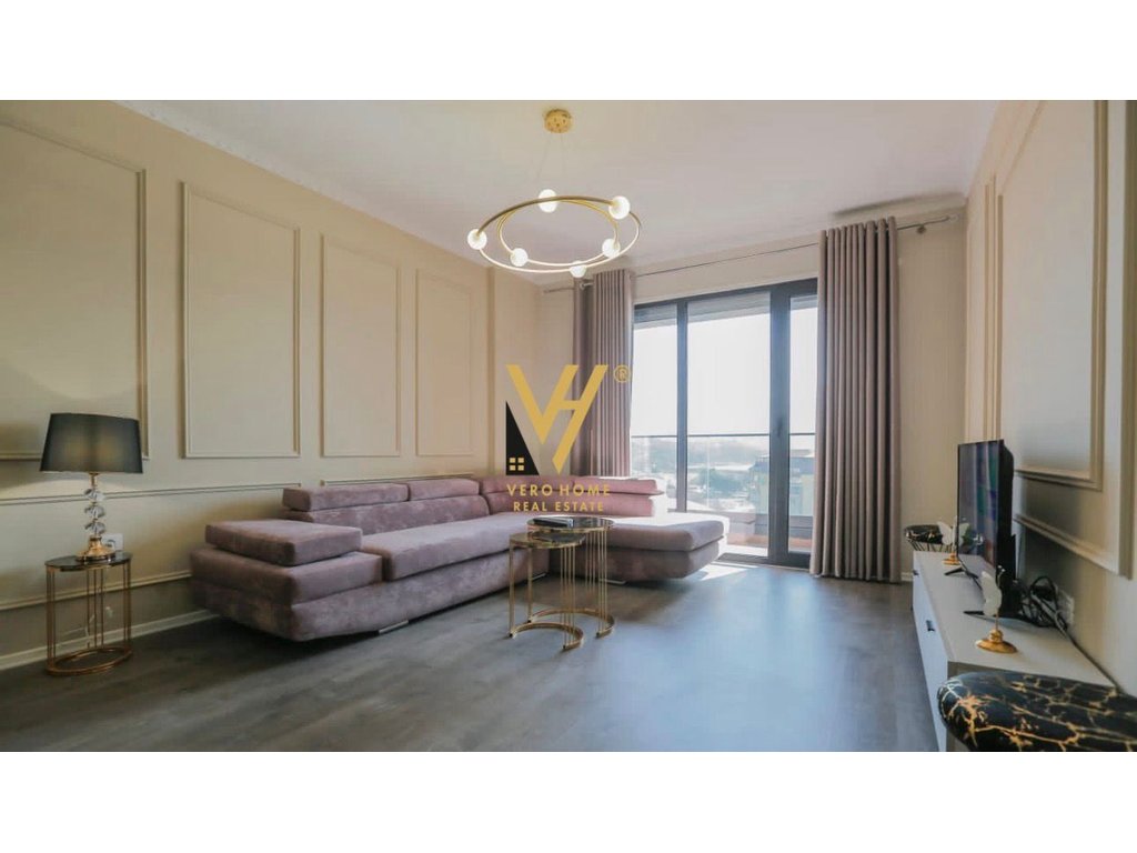 JEPET APARTAMENT 2+1+2+2BLK ME QIRA TE KOMUNA E PARISIT 1.300 EURO