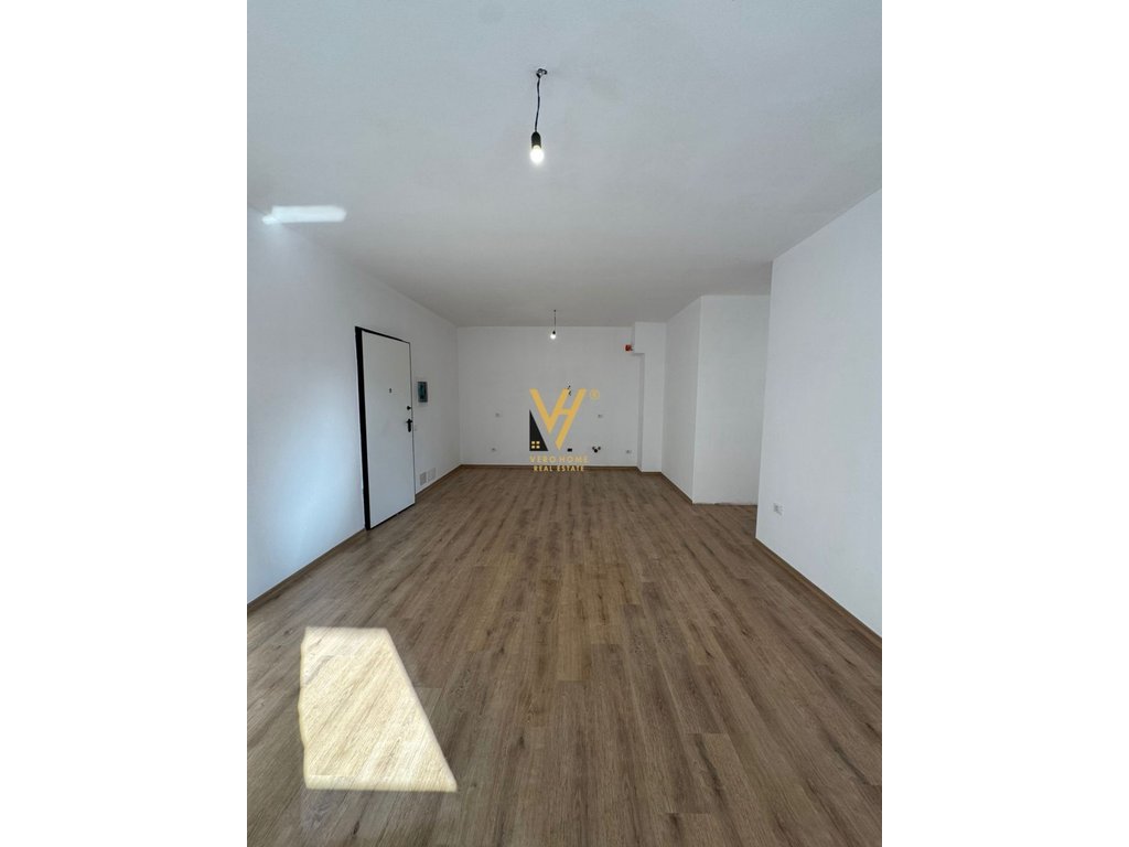 SHITET APARTAMENT 2+1+2 TE KOMPLEKSI XHELUKS XIBRAKU,RR.ELBASANIT 213.750 EURO