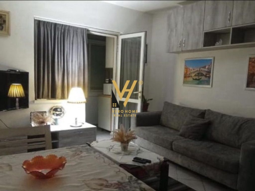 JEPET APARTAMENT 1+1 ME QERA TE ALI DEMI 60.000 LEKE