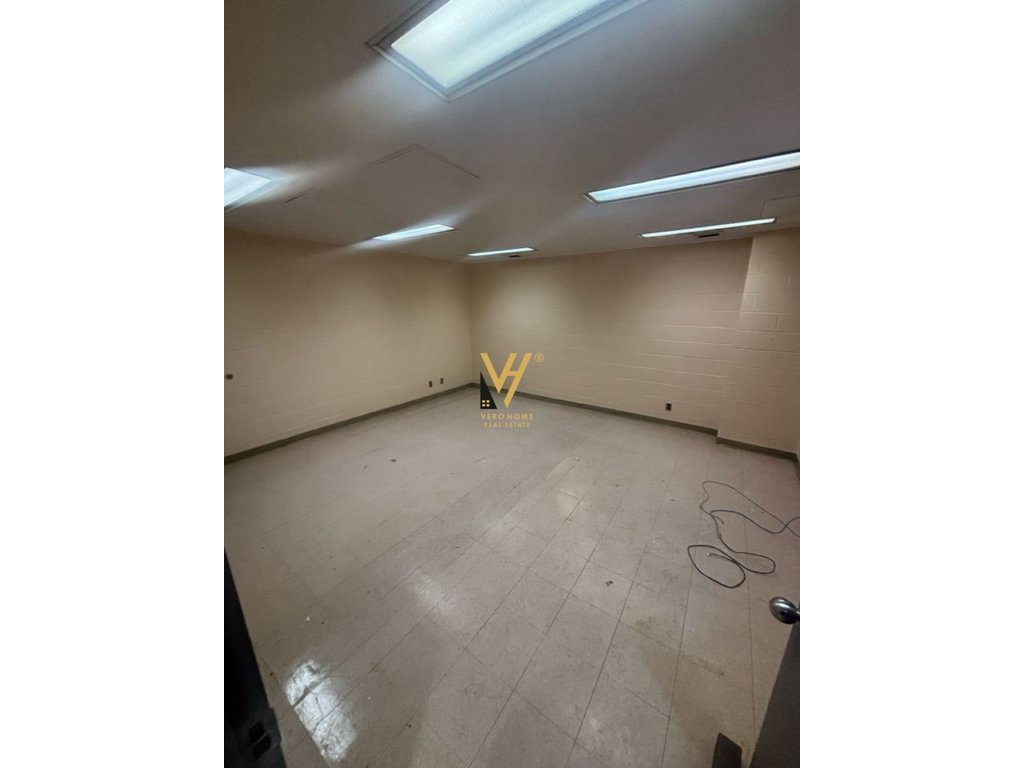 JEPET DYQAN 30 M2 ME QIRA TE BRRYLI 50.000 LEKE