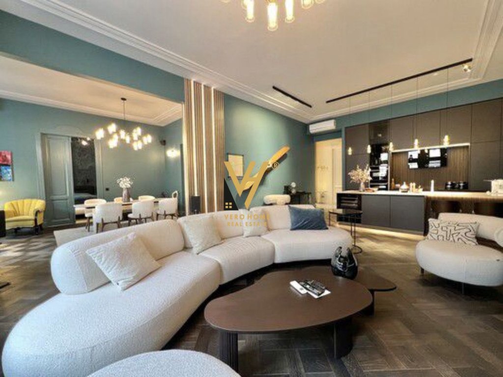 SHITET APARTAMENT 2+1+BLK RRUGA MARKO BOCARI, BLLOK 320.000 EURO