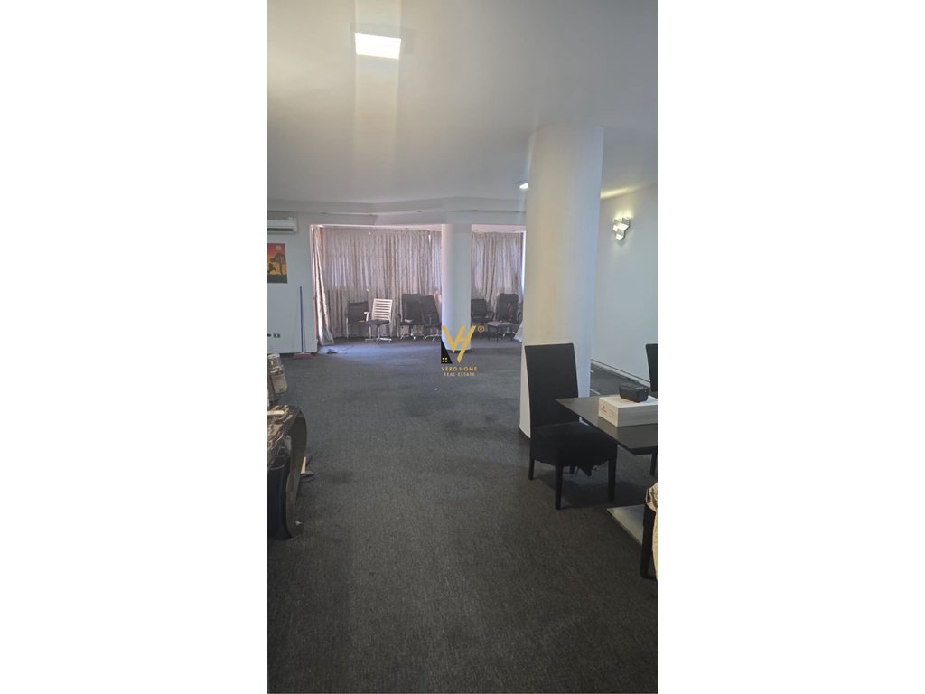 BUSINESS PREMISES 145 M2 FOR RENT AT WILLSON SQUARE 1,800 EURO