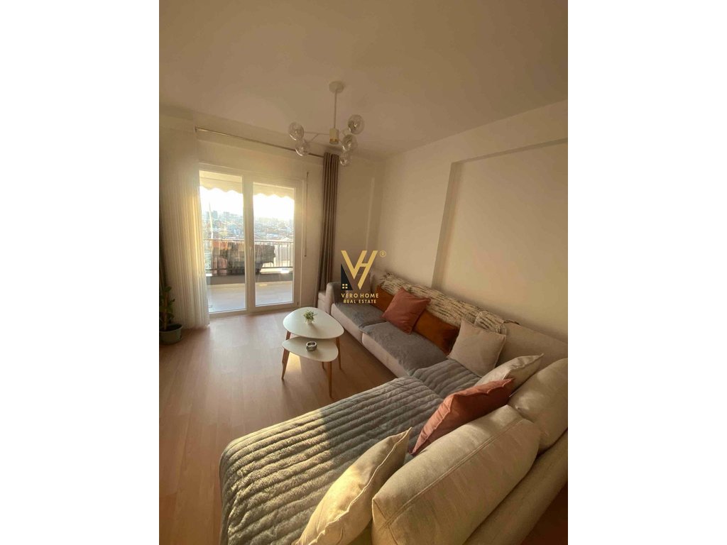 Byt 2+1+2+balkon k pronájmu u 5 Maji, 70 000 LEKE