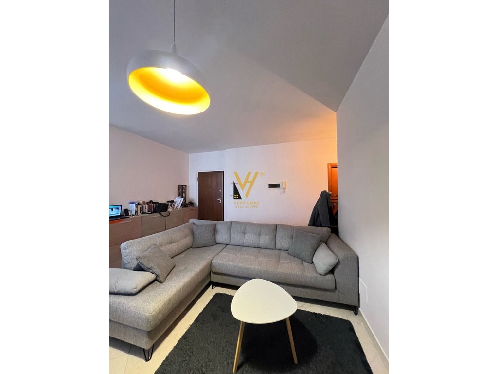 JEPET APARTAMENT 2+1+2+BLK ME QIRA TE RRUGA KOSOVAREVE 90.000 LEKE
