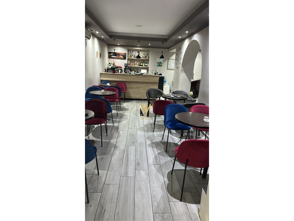 LOCALE COMMERCIALE 70 M2 IN AFFITTO SU BLV. BAJRAM CURRI 100.000 LEKE