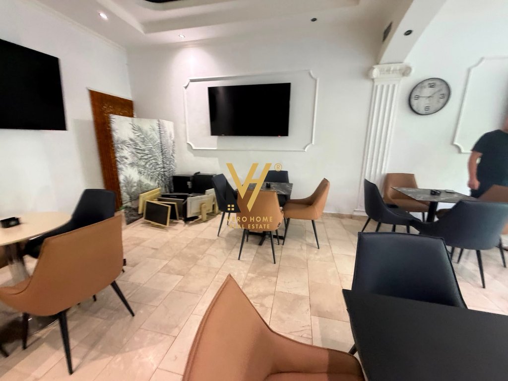 SHOP FOR SALE 76 M2 ON MUZAKET STREET, DON BOSCO 160,000 EURO