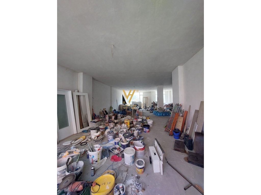 SHITET AMBIENT BIZNESI 168 M2 NE YZBERISHT 370.000 EURO