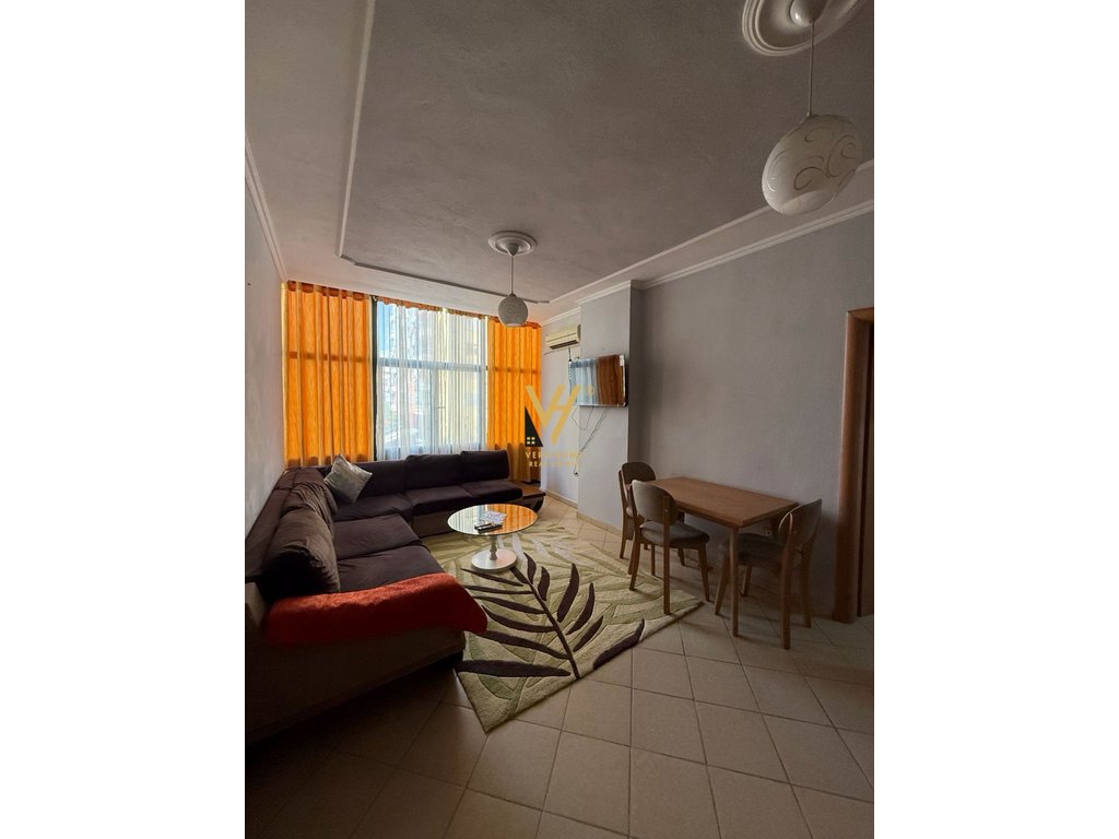2+1+balcony apartment for rent in Astir 55,000 lek