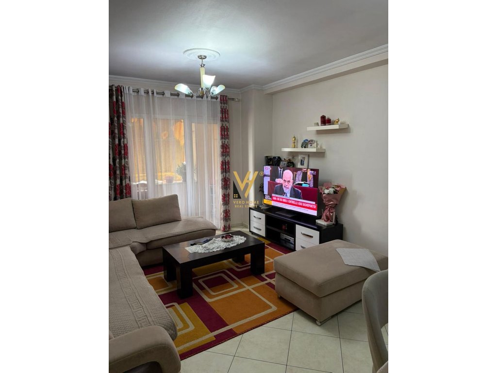 JEPET APARTAMENT 2+1+BLK ME QIRA TE CASA ITALIA 45.000 LEKE