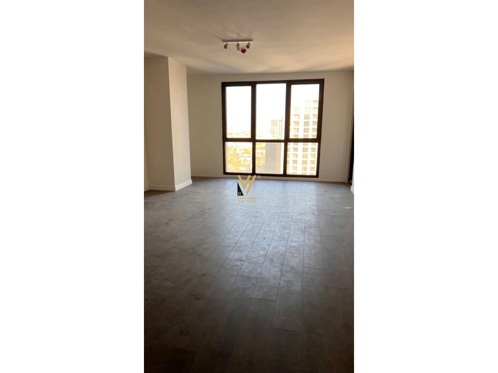 JEPET AMBIENT BIZNESI 97 M2 ME QERA NE YZBERISHT 70.000 LEKE