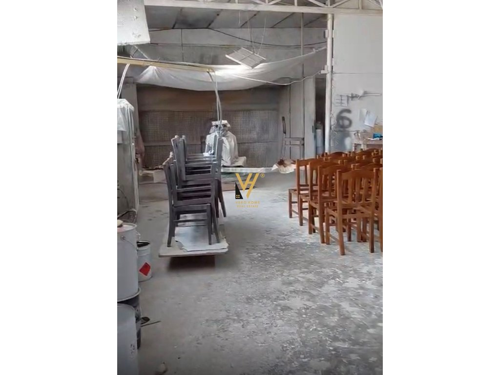 MAGAZINE 400 M2 FOR RENT IN MISTO MAME 150,000 LEKE