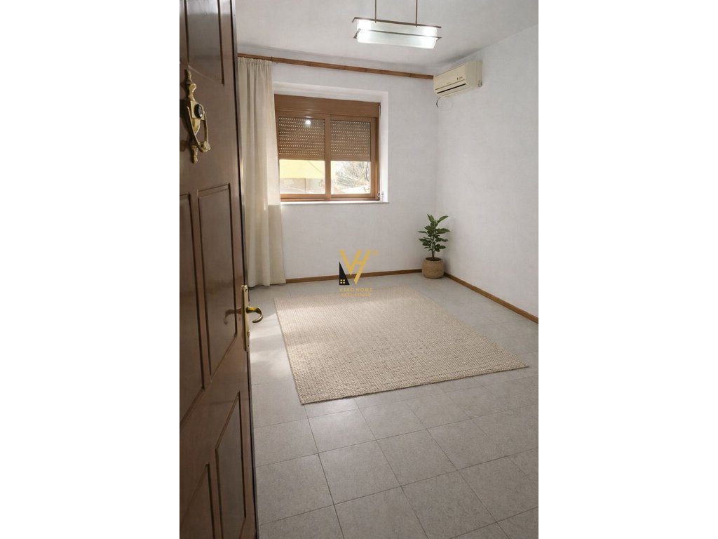 SHITET GARSONIERE 27.4 M2 TE RRUGA ELBASANIT 73.000 EURO