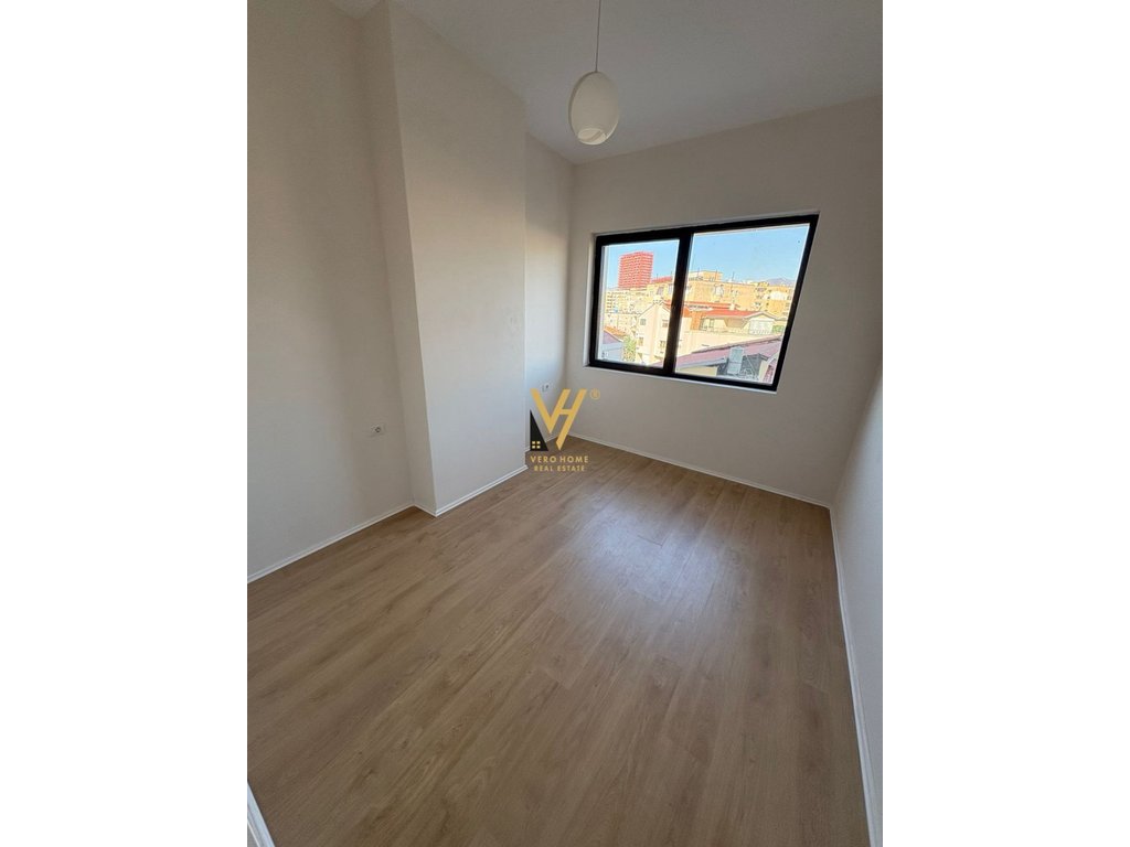 110 M2 OFFICE FOR RENT IN DON BOSKO 850 EURO