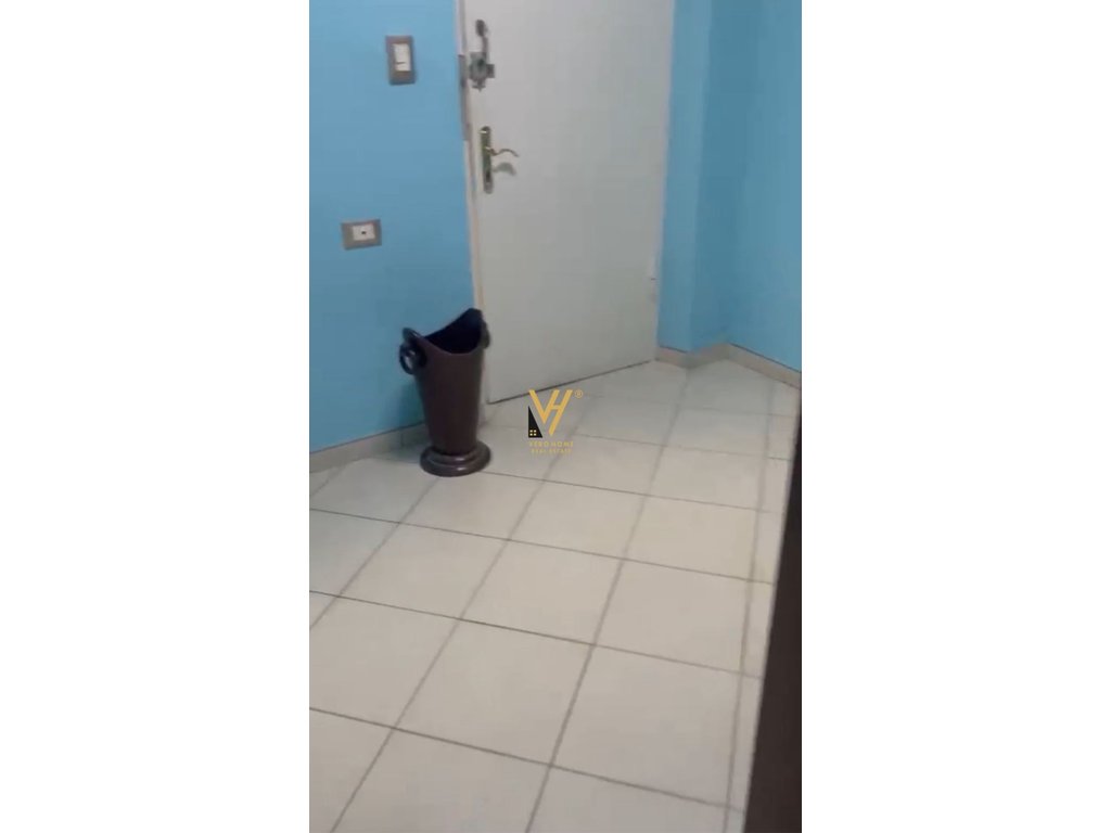 Alt