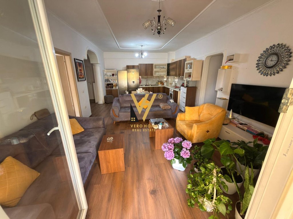 APPARTAMENTO 3+1+2+BLK IN AFFITTO VICINO AL GIARDINO BOTANICO 700 EURO