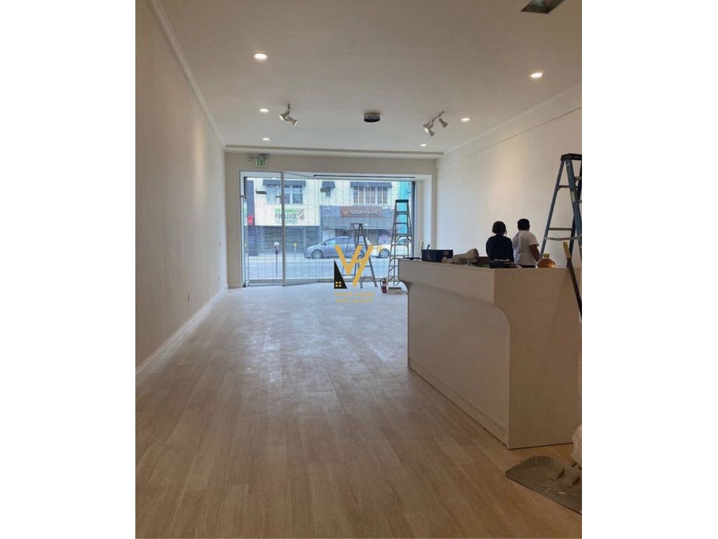 SHITET DYQAN 100 M2 NE SARANDE 115.000 EURO