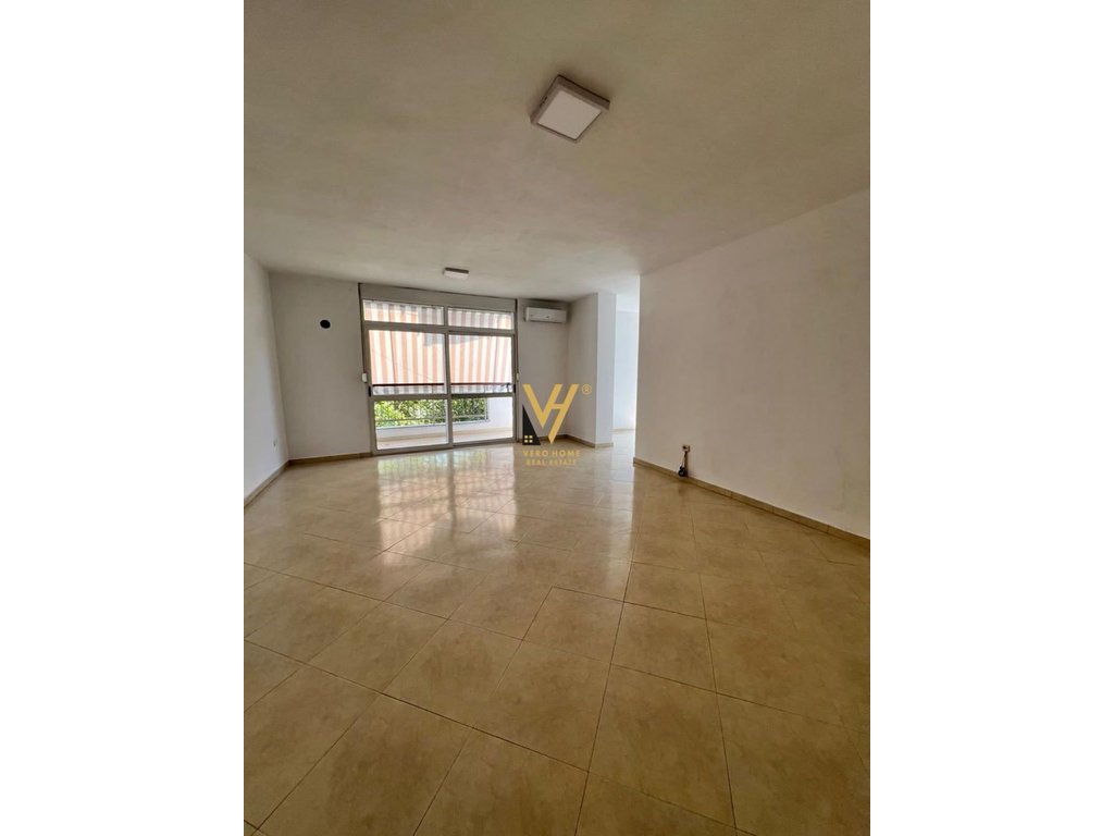 SHITET APARTAMENT 2+1+BLK TE ISH EKSPOZITA 340.000 EURO