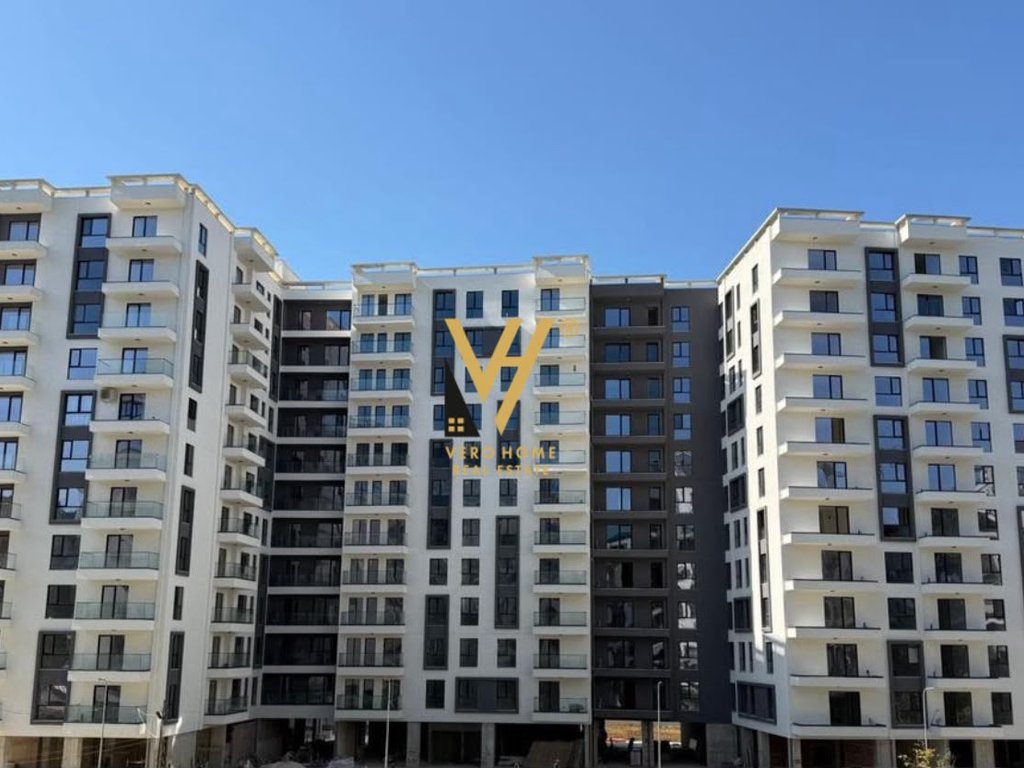 APPARTAMENTO 3+1+2+BLK IN VENDITA ALL'EX CAMPO DELL'AVIAZIONE, TURDIU 25.750.000 LEKE
