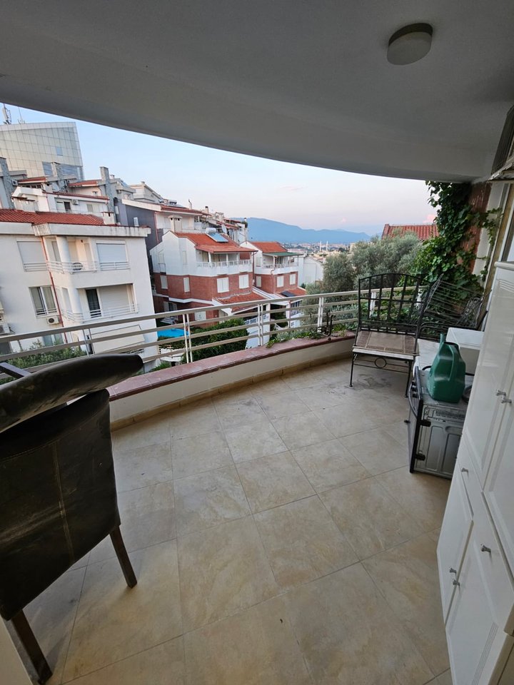 Apartament 3+1+2 Me Qira në Kodra e Diellit Residence, Tiranë - 1000€ | 130 m²
