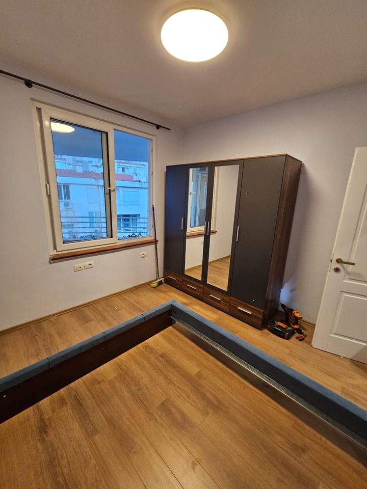 Apartament 3+1+2 Me Qira në Kodra e Diellit Residence, Tiranë - 1000€ | 130 m²