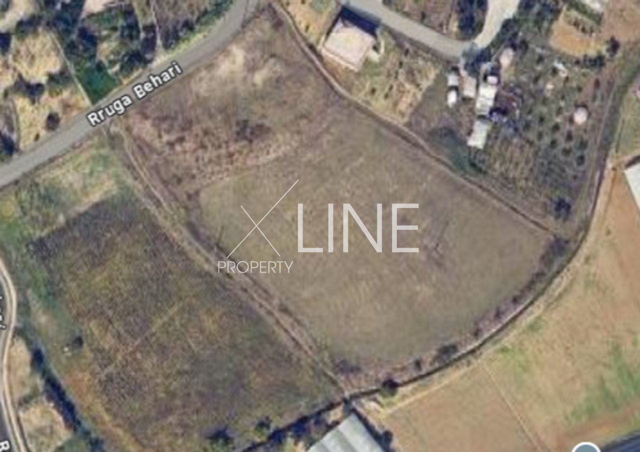 2560m2 land for sale in Vore, near Lake Gjoka