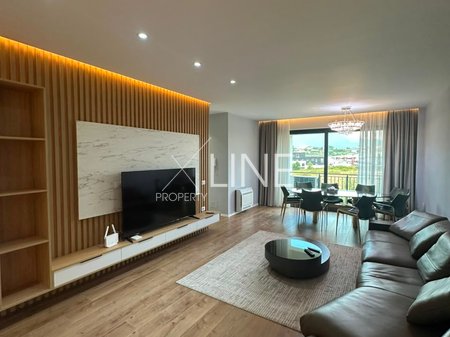 Luxury apartment 2+1+2wc+2 parking spaces for sale at the Dry Lake
