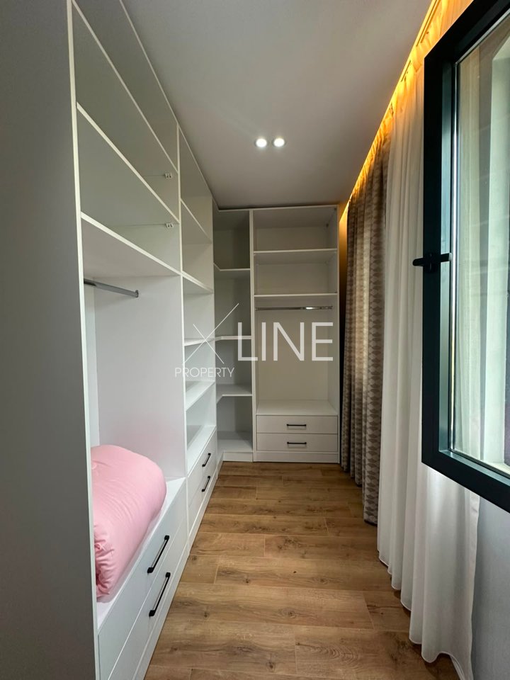 Luxury apartment 2+1+2wc+2 parking spaces for sale at the Dry Lake