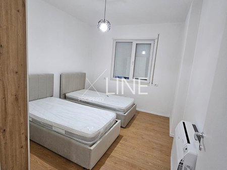 Jepet me qira apartament 2+1+post parkimi tek Univers City