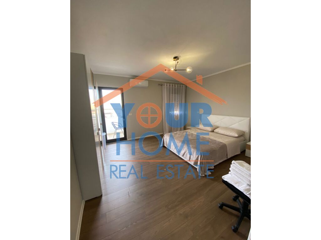 Apartament 1+1 me Qira në Qendër të Tiranës - 700€ | 85 m²